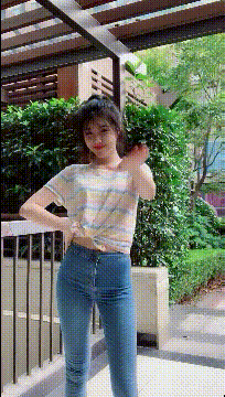 |搞笑GIF:别跳了,你妈喊你回家吃饭