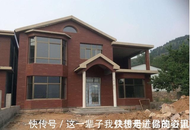 户口|在农村有宅基地,还在城里买房的人,用不用退出宅基地