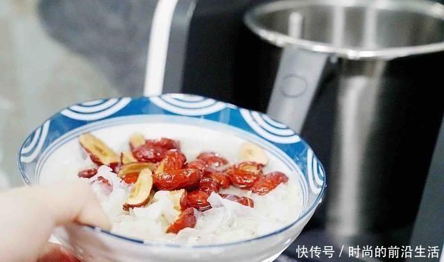 南瓜|女人每天喝碗“它”,不出一个月,告别黄脸婆,皮肤比以前水灵