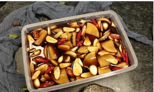 做法|五星级大酒店秘制腌萝卜做法，38元一份，酸甜微辣嘎嘣脆，学着做