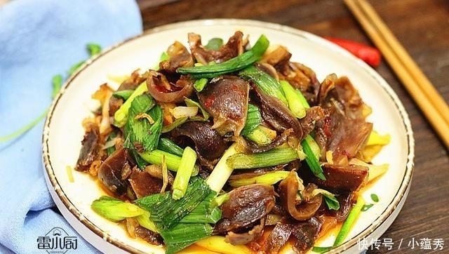 大热天, 最受欢迎的菜就是它了, 不油不腻, 下酒又下饭, 越吃越香