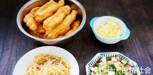 晒晒一家三口的早餐,7天不重样,每天一大桌,做法不难还好吃