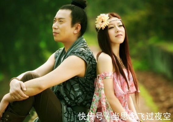红山果|曾是《星光大道》总冠军，因顶撞巫启贤惨遭封杀，至今没有消息