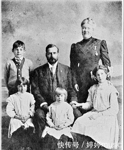  海明威|娶个毁三代的女人是什么感受？美国作家海明威：妈妈逼得爸爸自杀