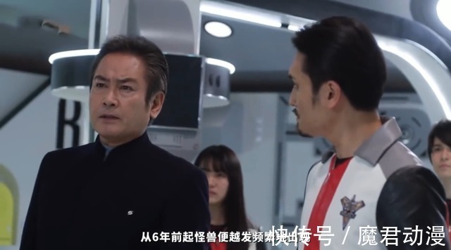 奥特曼|特利迦奥特曼:剧情进入高燃期,次元世界逐渐开始流行