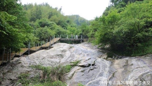 五岳|五岳之一的恒山，同时也是五镇之首，桃花盛开之地让人忘返