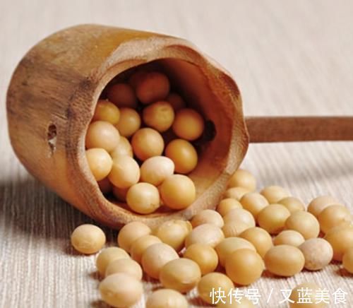 美容护肤|女性不愿老太快,推荐吃3种食物,排毒养颜、美容护肤,增强体质