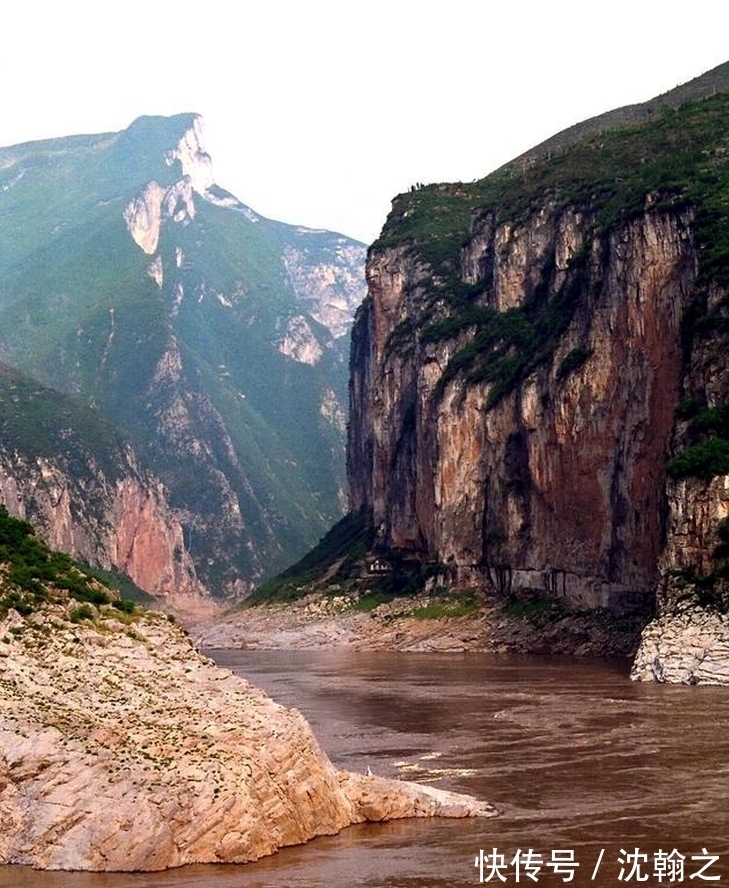 白居易$李商隐:仕途困厄苦忧伴,三峡歌吟古今传
