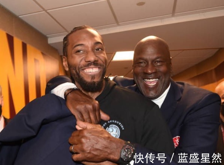 乔丹|莱昂纳德和乔丹合影开怀大笑!