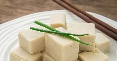 糖尿病患者|糖尿病午餐很重要,要少吃“2物”,多吃“3物”,血糖越来越稳定