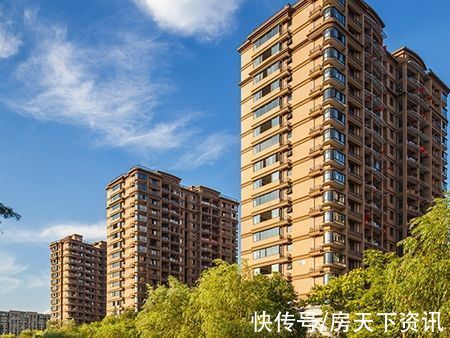 下跌|房价从2万降到1.35万，有人“赔掉”首付，明年会上涨吗？