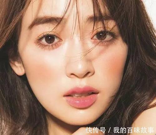 难怪女明星40岁都超显嫩!化妆一定要放大这3点,减龄又显气质