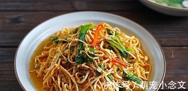 媳妇|五一,弟媳妇下厨做了5菜1汤,精致又美味,网友被馋到流口水