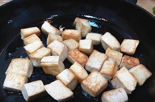 鹌鹑蛋|多给孩子吃此菜,补钙质,健脑护眼,孩子脑瓜子聪明长高个