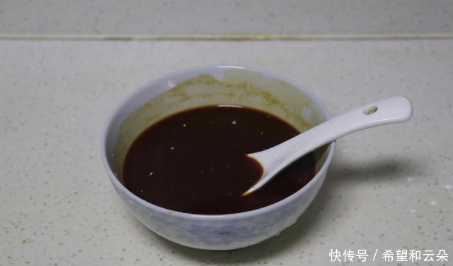 简单|豆腐放在鸡蛋里面,这道菜火了,做法简单零基础,好吃又好看