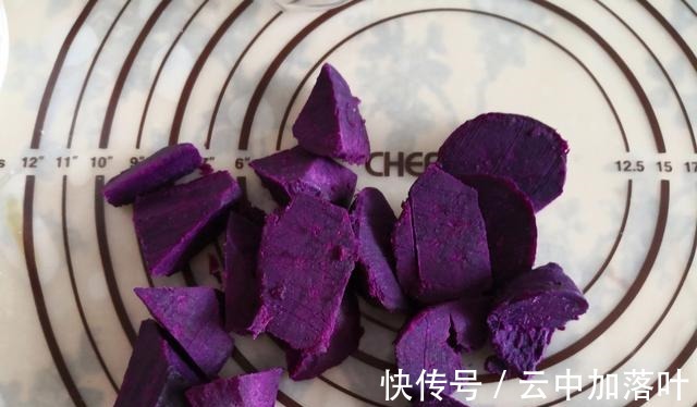 面包|秋天吃它有营养,做月饼做面包做点心颜色漂亮味好,香甜而不油腻!