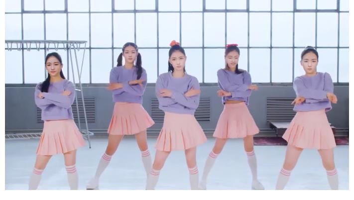 韩国推出AI女团,单曲播放量破67万,真偶像要逐渐失业了?