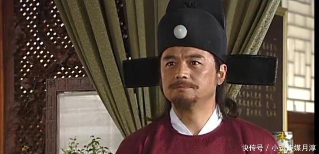 明朝|明朝一位大臣的祖坟发光,家中井水变美酒,朱元璋下令:满门抄斩