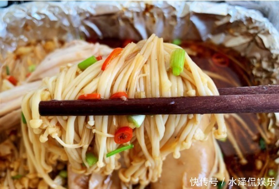 一日三餐|鸡腿以后就这样做，出锅实在是太香了，嫩滑好吃，看着都开胃