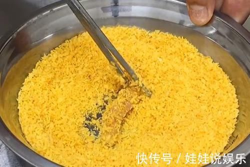 面包糠|炸鸡柳你还去外面买?大厨教你自己做,一盘成本不到10块钱!吃嗨