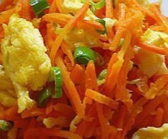 中老年人|看书姿势不正确容易近视眼,多吃护眼菜,视力清晰眼睛亮