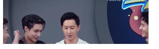 火鍋|王一博笑到不能停，喜獲一波王炸新杯子，香菜依舊是最愛