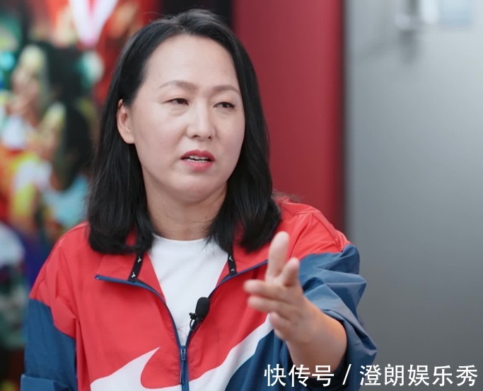 神鹿|田径冠军王军霞近况，三个孩子三个爹，受尽情伤如今生活十分幸福