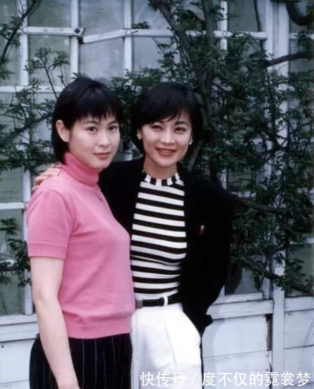 刘若英|52岁“奶茶”上张艾嘉新综艺,两人亦师亦友,冻龄程度不及周华健