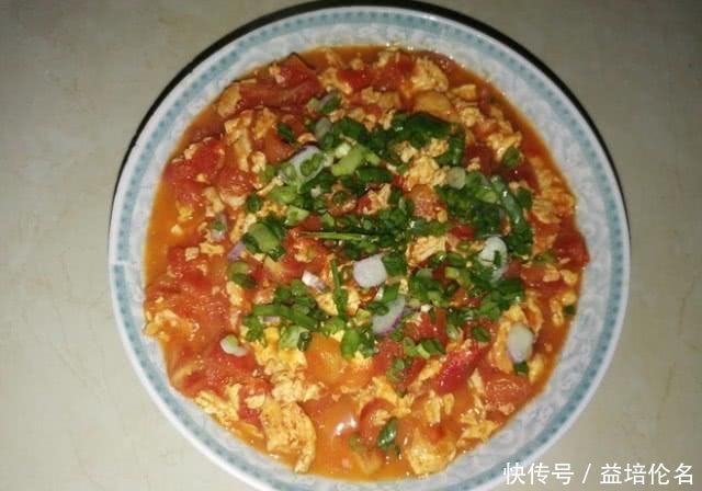 香甜|炒西红柿时，锅里加点“它”，西红柿1分钟出沙，香甜多汁真下饭