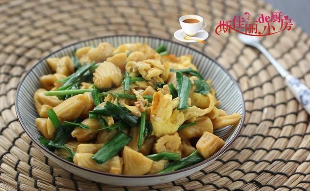 猫耳朵|家里有面粉,别包饺子了,这么做比饺子简单又好吃,全家都喜欢吃