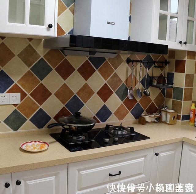 空间|我只是在主卧做了这样一个设计,没想到多出5平米收纳空间