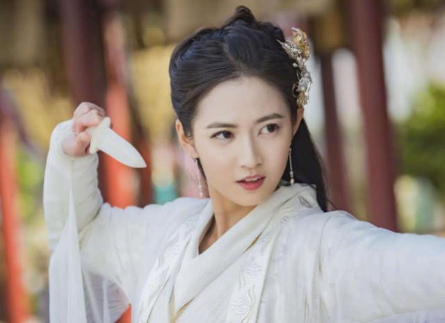 九阴真经!倚天后传:张无忌死后,黄衫女为无忌诞下儿子,为无忌报仇雪恨