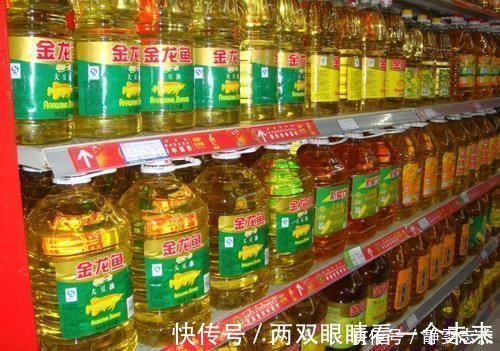 豆油|买油，大豆油、菜籽油、花生油哪个好？我也刚知道，别再买错了！