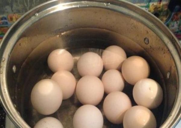  奶奶|奶奶道出40年的卤鸡蛋秘方，这3种香料缺一不可，否则不香又难吃