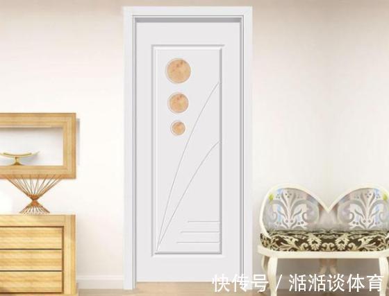 免漆门|室内门是选择红色还是白色好?多数人选错了,家里简直土爆了