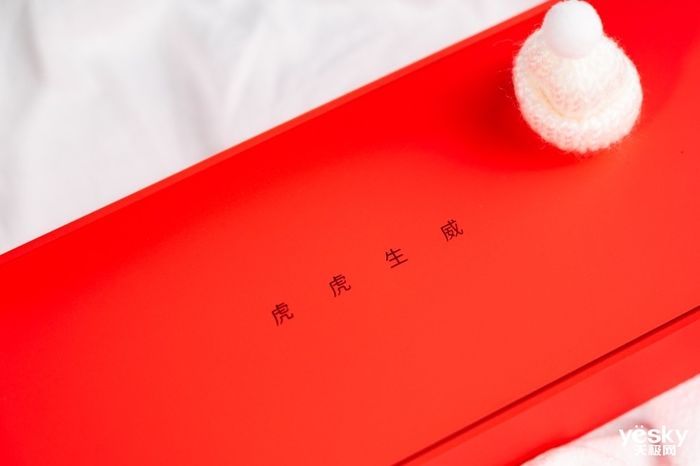 红丝绒|虎虎生威，元气满满！OPPO Reno7红丝绒新年版图赏