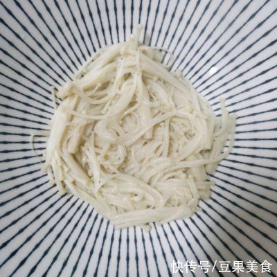 番茄鲈鱼—特别适合小宝宝哦