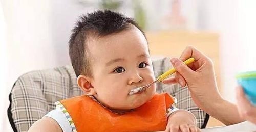 肚子|出生刚9个月,宝宝肚子鼓的像“圆球”,医生检查后怒斥家长