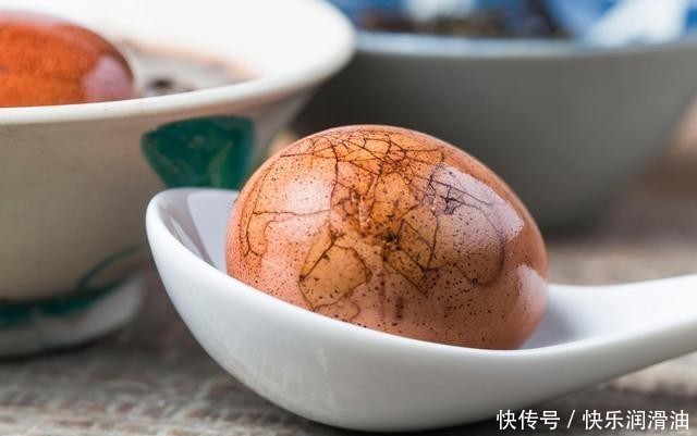 零食|1种零食堪称天然“降钙素”,你若常吃,或助骨密度提升,不腿疼