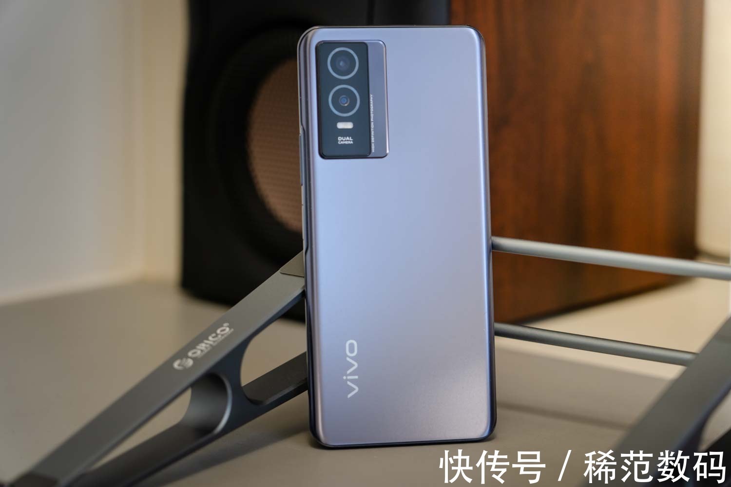 旗舰级|千元机能否值得入手？vivo Y76s上手体验，拍照游戏两不误