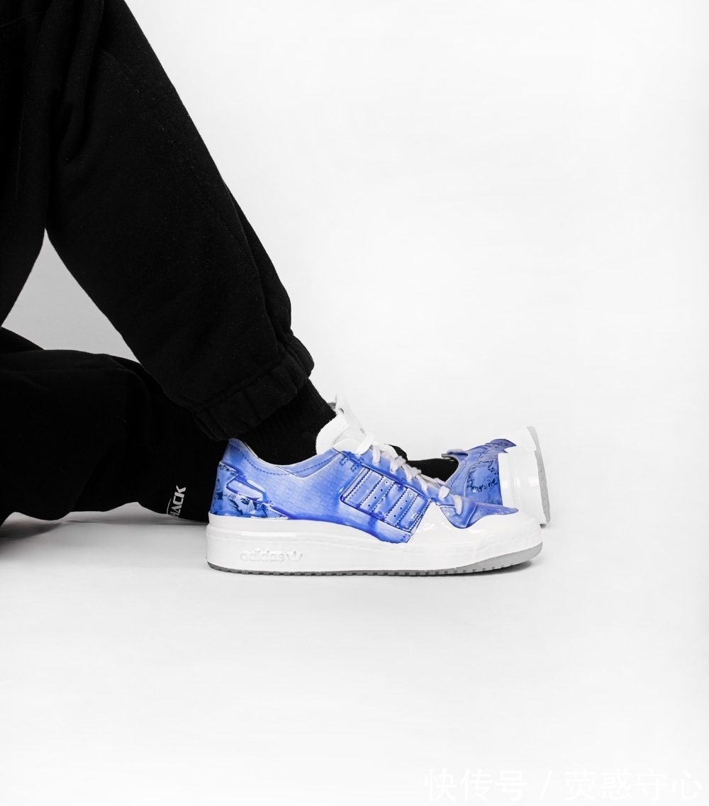 球鞋 17 万才能买的球鞋套装!「特殊版本」开箱上脚!