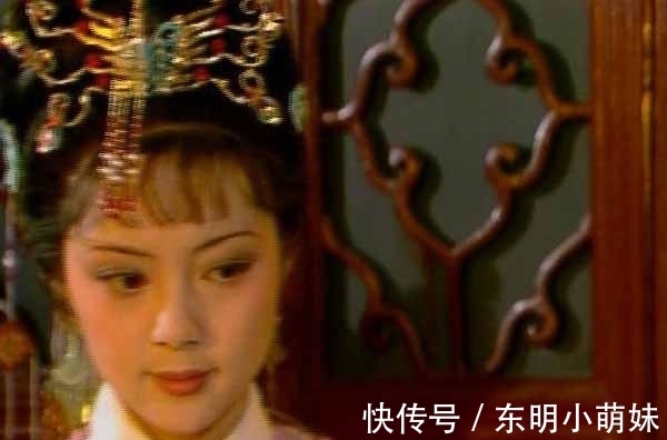 薛蟠|抄检大观园，凤姐诸人根本未到蘅芜苑，为什么次日宝钗急急离去？