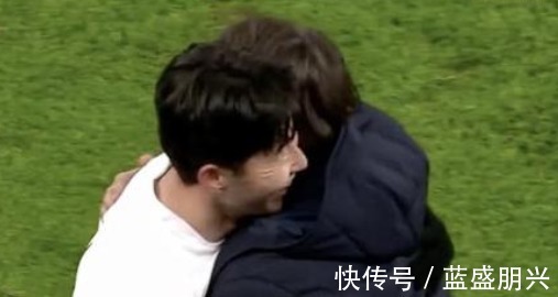 桑切斯|3-0！孙兴慜破门后摆造型太开心 孔蒂送熊抱 热刺积分榜反超曼联！