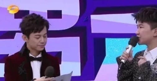 《快本》让观众厌恶的嘉宾,马思纯被她弄哭了,何炅直接大发雷霆