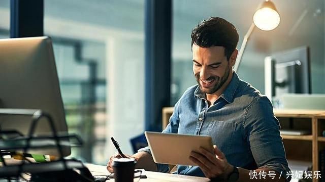 做好|一旦查出高血压,忌口2白,摒弃3习,做好4事,血压慢慢回归正常