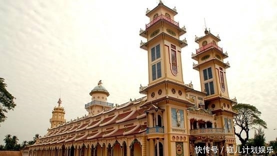 孔子,耶稣,莎士比亚,孙中山一起供奉,越南高台教是什么情况?