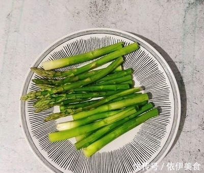 培根|培根焦香,芦笋脆嫩,芝士爆浆的~培根芝士卷芦笋#肉食者联盟#