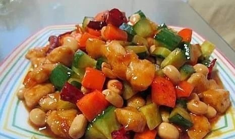 大厨教你做中午菜谱大全家常菜，营养又健康，做法很简单又健康