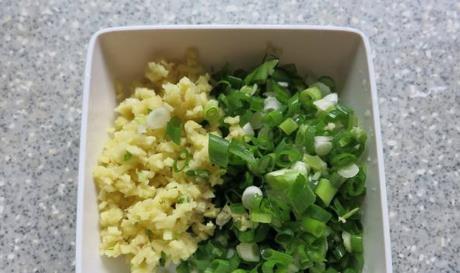 人参|多吃小人参身体棒,入馅做饼营养美味,皮薄馅大又鲜香,我家常吃