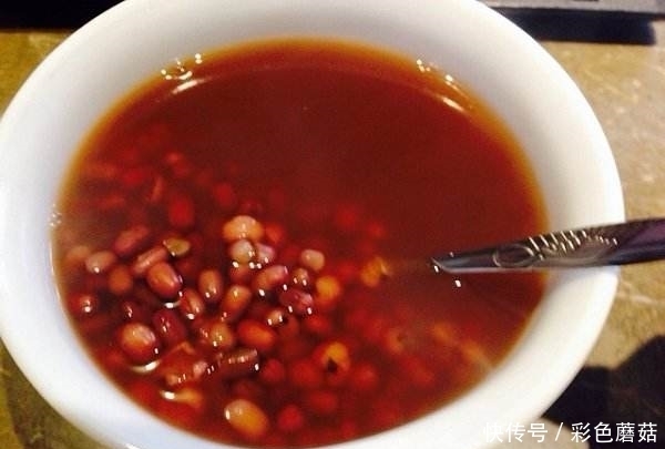 中年|湿气重,阴盛阳虚,4水多喝,人也健康精神